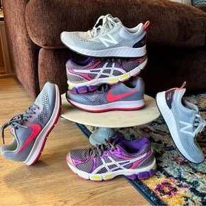 3 barely used pairs of shoes!!  Women’s 6.5